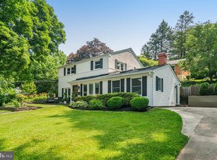 3817 Larchwood Rd, Falls Church, VA 22041