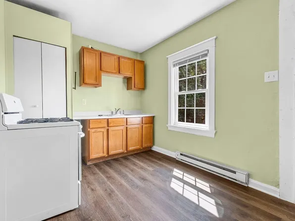 3948 S Grand Blvd, Saint Louis, MO 63118
