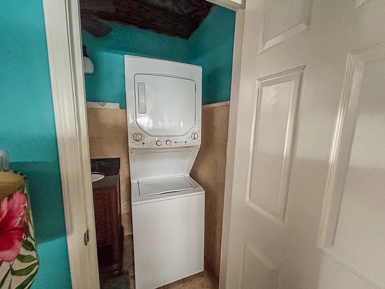 287 One Hermon Hl — Photo 10