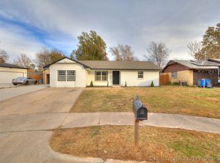 3315 S 116th East Pl, Tulsa, OK 74146