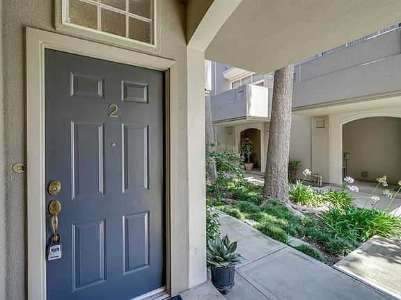 4th image of 321 Dunsmuir Ter Unit 2