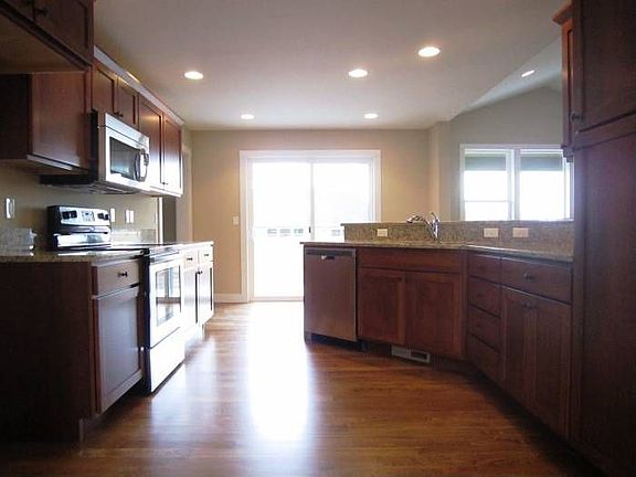 Spacious Kitchen