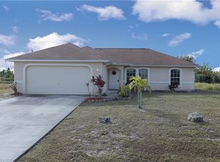 4215 20th St SW, Lehigh Acres, FL 33976