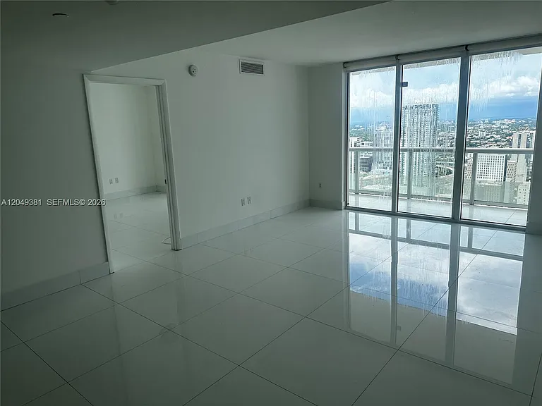 50 Biscayne Blvd #5001 — Photo 17