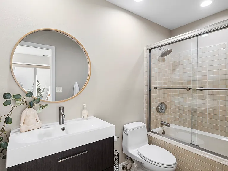 708 Iris Ave — Photo 18