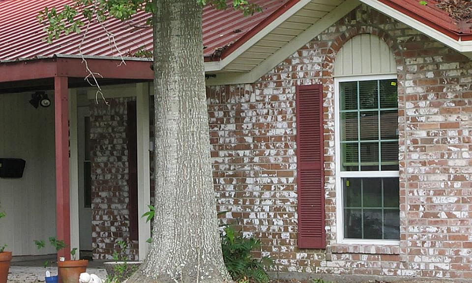1st image of 3005 Newcastle Dr