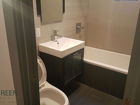 5th image of 1059 Bergen St #2G