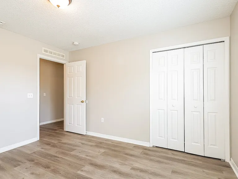 2069 Whispering Trails Blvd — Photo 18