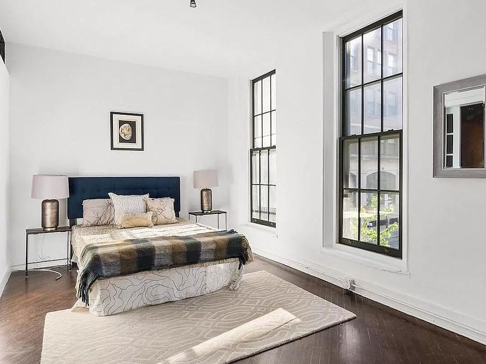 Bedroom - Front
