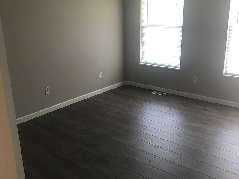306 Jillian Dr — Photo 11