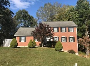 4 Sunnyside Dr, Owego, NY 13827