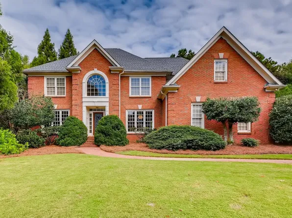 2416 Dunwoody Hollow Dr, Dunwoody, GA 30360