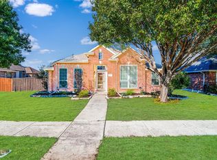 2430 Daybreak Dr, Rockwall, TX 75032