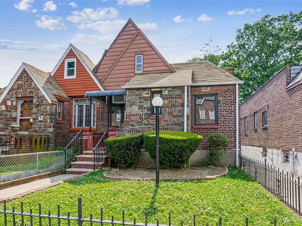 1st image of 2524 98th St