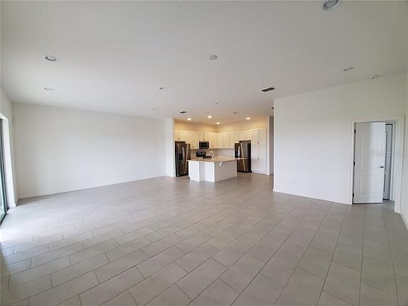 2nd image of 8029 Oak Shadow Ct