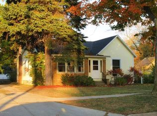 405 S Nottawa St, Sturgis, MI 49091
