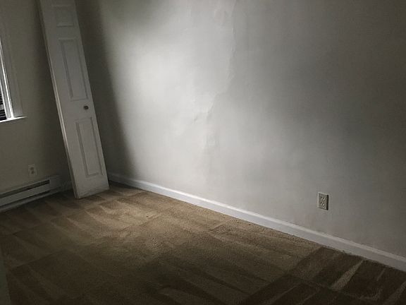 3rd image of 5838 Crittenden St