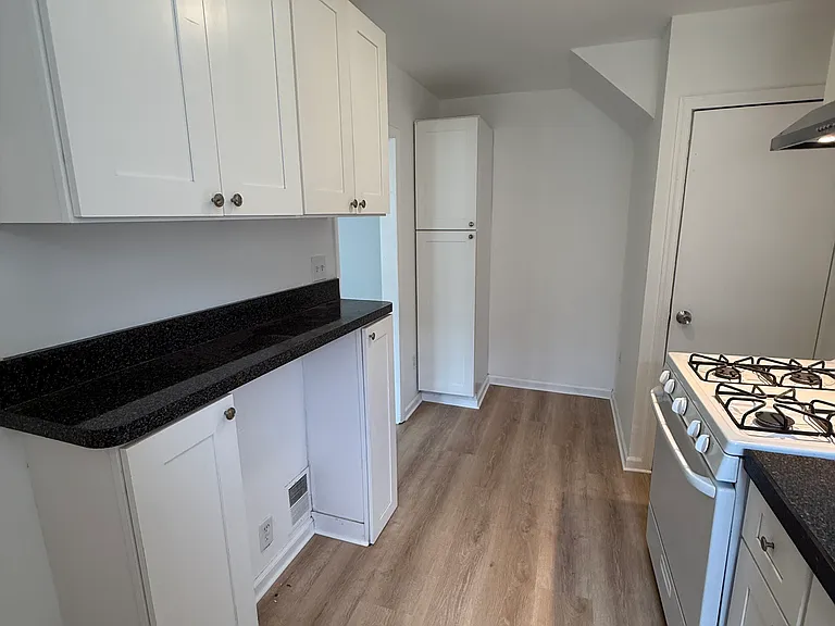 11 Mallon St — Photo 10