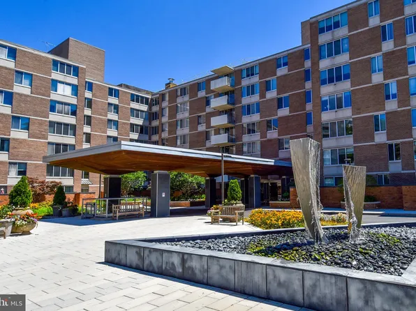 2939 Van Ness St NW APT 922, Washington, DC 20008