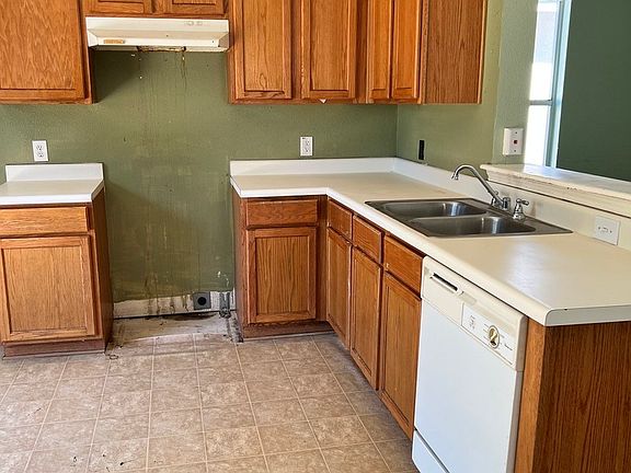 2nd image of 6823 WALNUT VALLEY DR