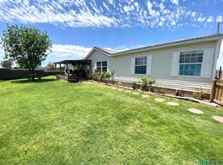 98 S Roosevelt Rd N, Portales, NM 88130