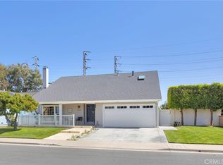 10042 Spar Cir, Huntington Beach, CA 92646