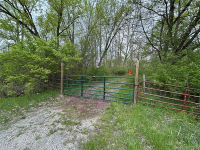 6120 Kelly Rd, Flushing, MI, 48433