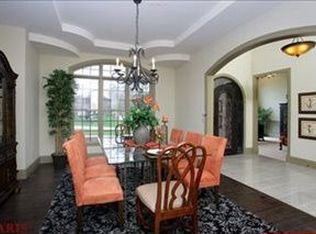 1 Georgetown Rd, Chesterfield, MO 63017