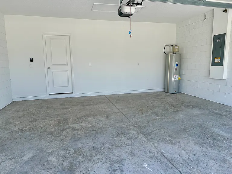 534 Wayland Dr — Photo 25
