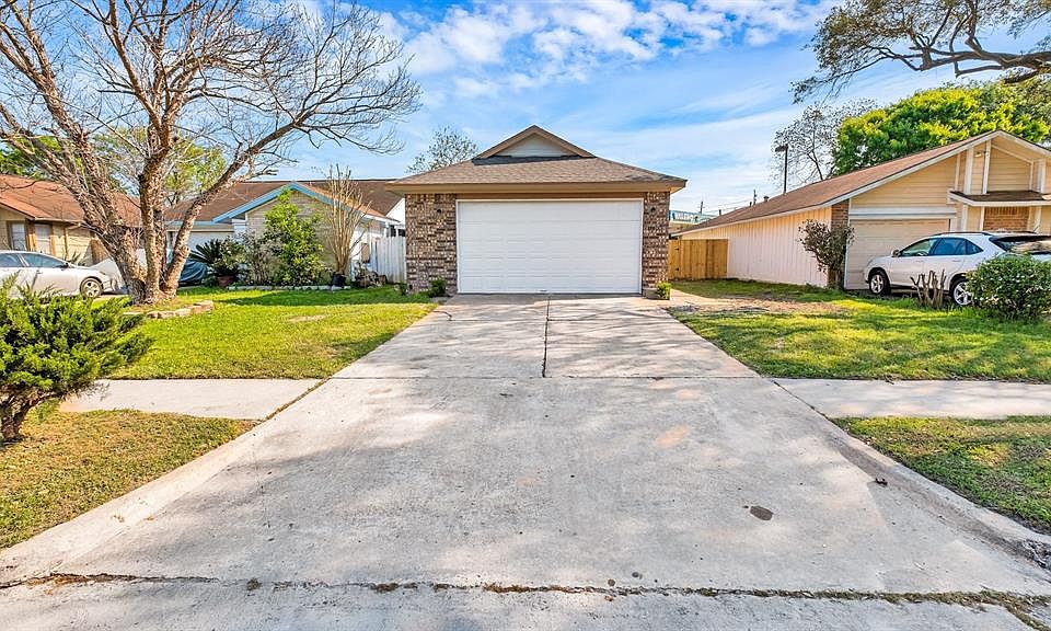 1st image of 17903 Glenmark Dr