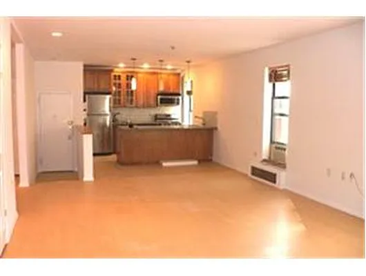 Rented by Douglas Elliman | media 14