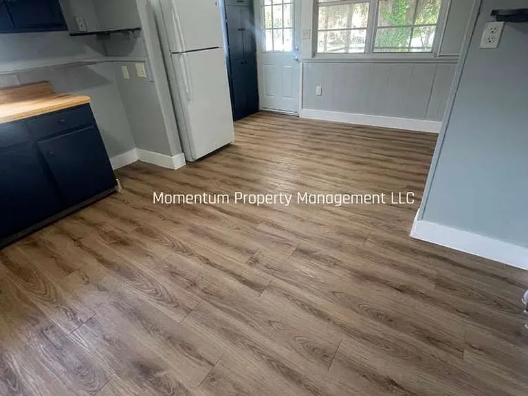 1145 N Stella Ave — Photo 23