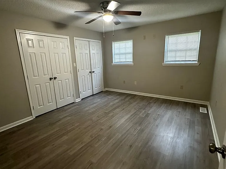 742 Old Sulphur Springs Rd — Photo 23