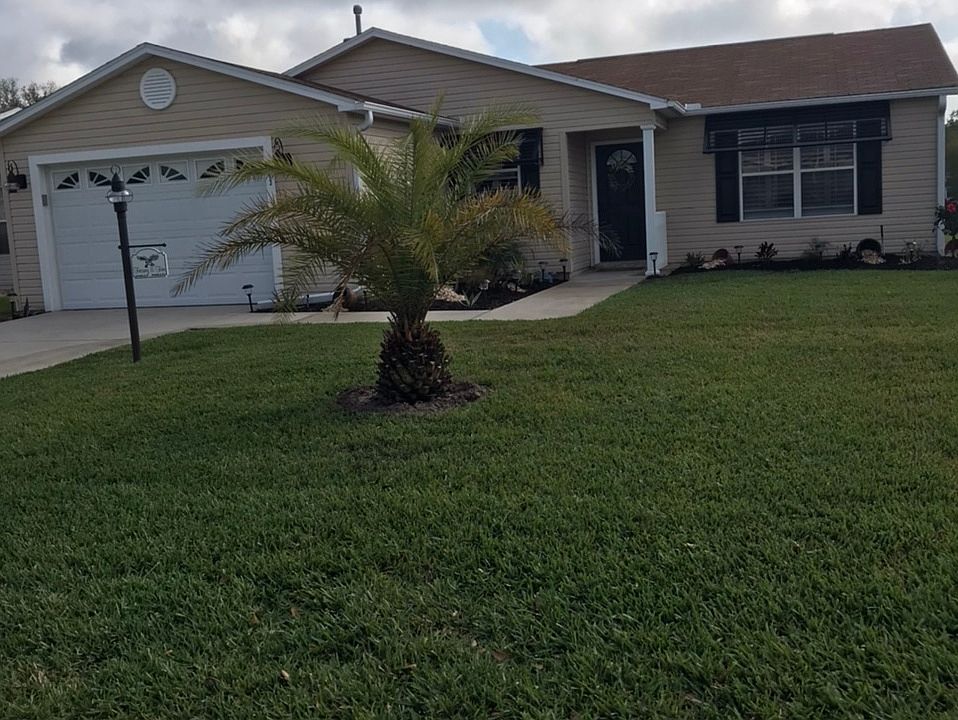 1st image of 863 Henderson Ln