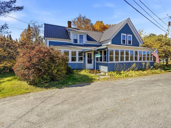 26 Mill Street, Pittsburg, NH 03592