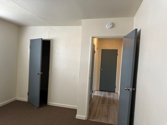 5th image of 615 Travis Blvd #4