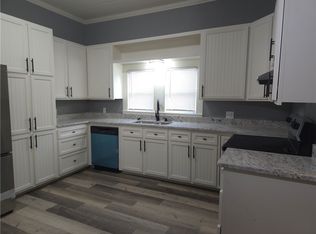 806 N Watson St, Franklin, TX 77856