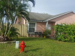 5411 Pinnacle Ln, West Palm Beach, FL 33415