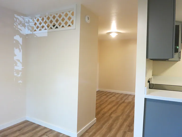 5620 University Way NE #HSE — Photo 7