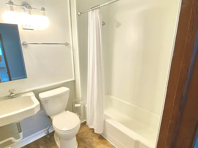 4923 Cass St #1 — Photo 2