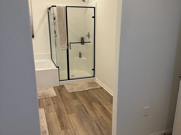 30528 Greenfield Dr — Photo 26