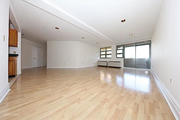 Rented by Corcoran | media 23