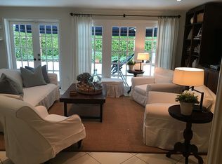 515 Woodcrest Rd, Key Biscayne, FL 33149