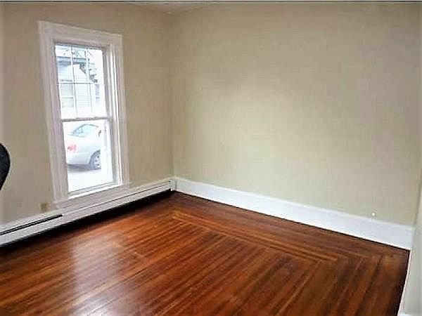 2nd image of 23 Brett St APT 3