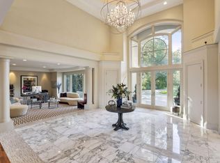 875 Weatherhill Woods Ln SW, Rochester, MN 55902