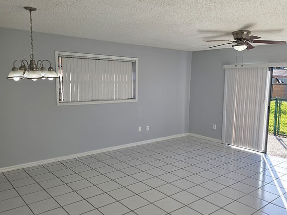 5th image of 2314 Trinidad Ct
