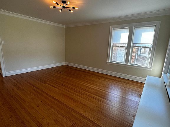 2nd image of 1229 Dewey Ave #2