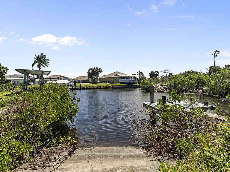 4020 Palm Dr — Photo 25
