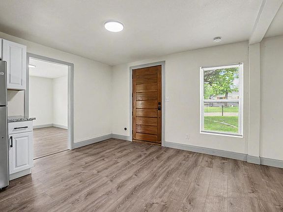 5th image of 1320 S 7th Ave
