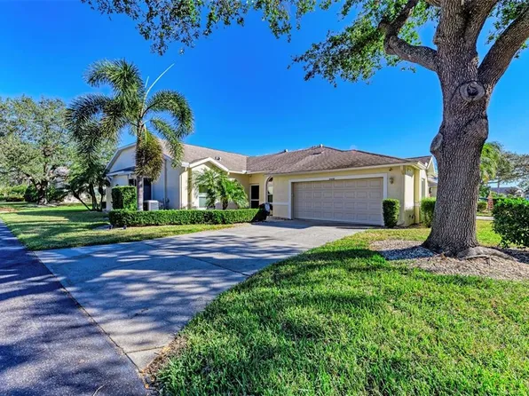 6338 Stone River Rd, Bradenton, FL 34203